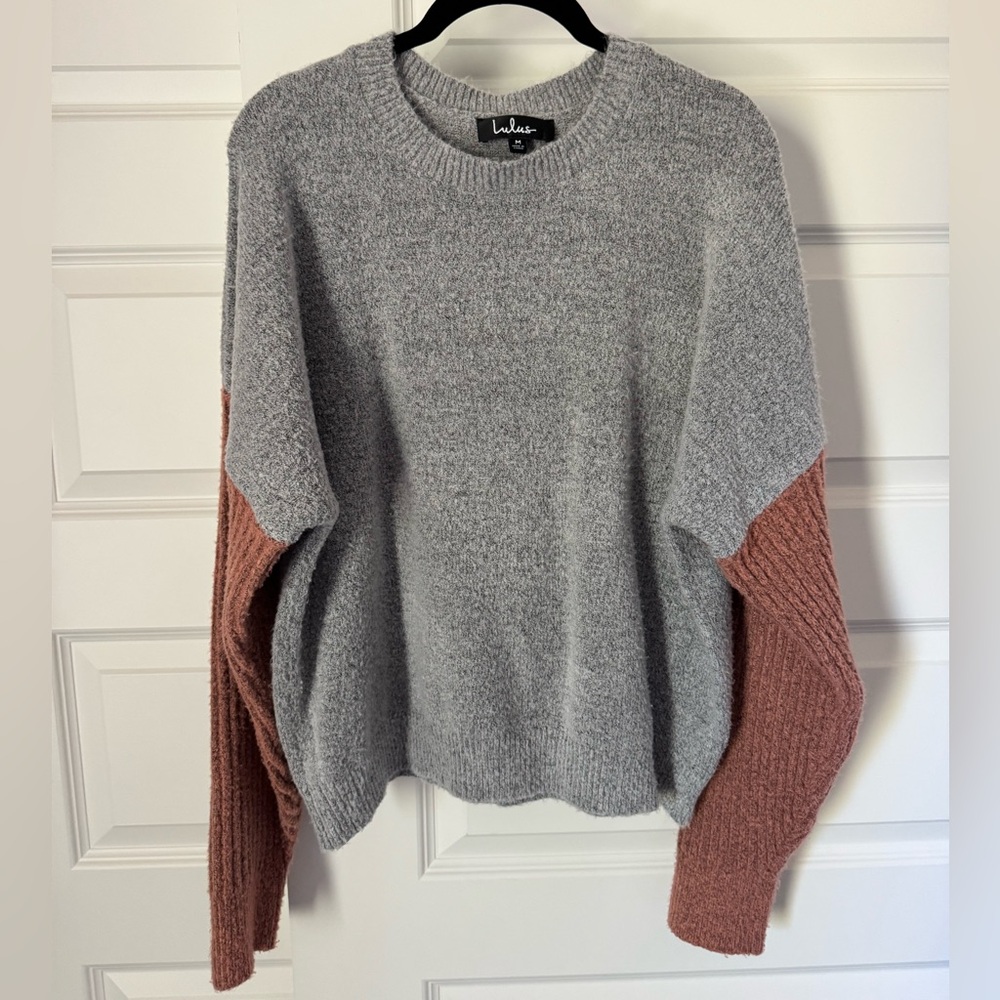 Lulus oversized sweater. Medium